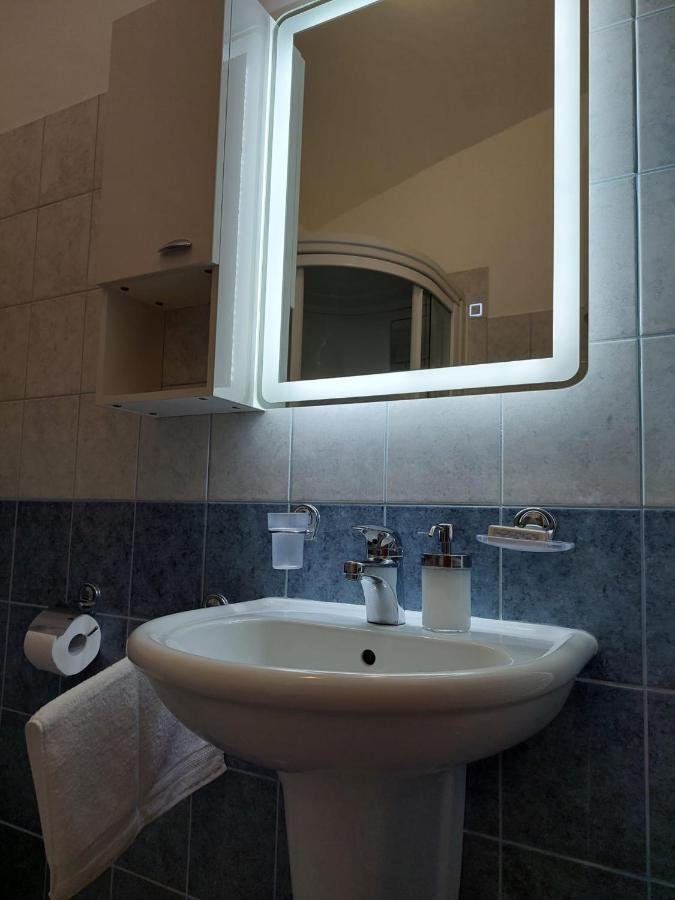 Studio Apartman Kiara Задар Екстериор снимка